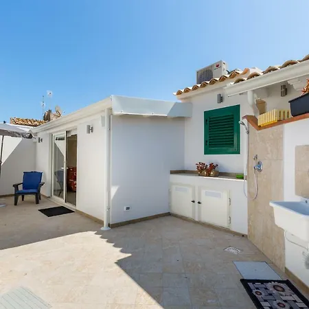 Casa Vacanza Nella Marinella Di Montalbano Punta Secca